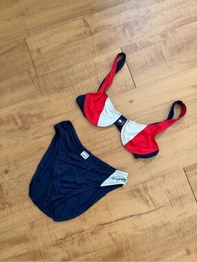 Vintage Tommy Hilfiger Red, White & Navy Women's Two-Piece Bikini 90’s